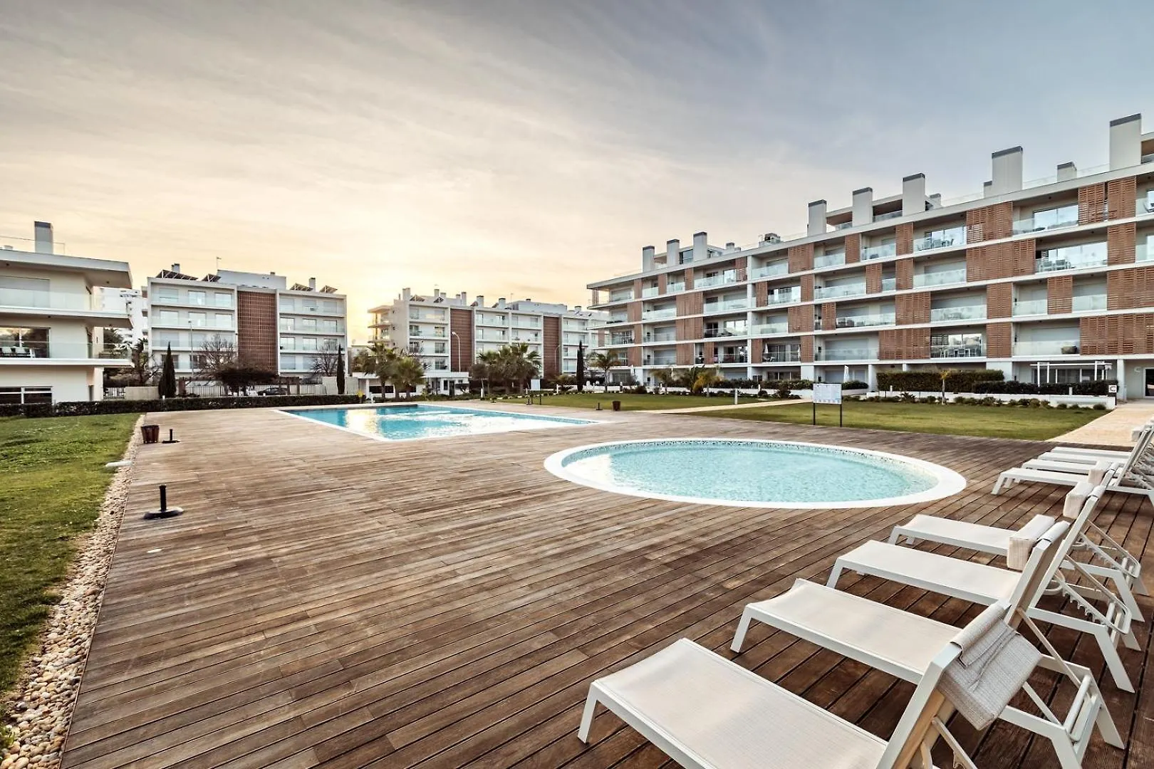 The Green Escape - Albufeira Poolside Retreat 0*,  Portugal