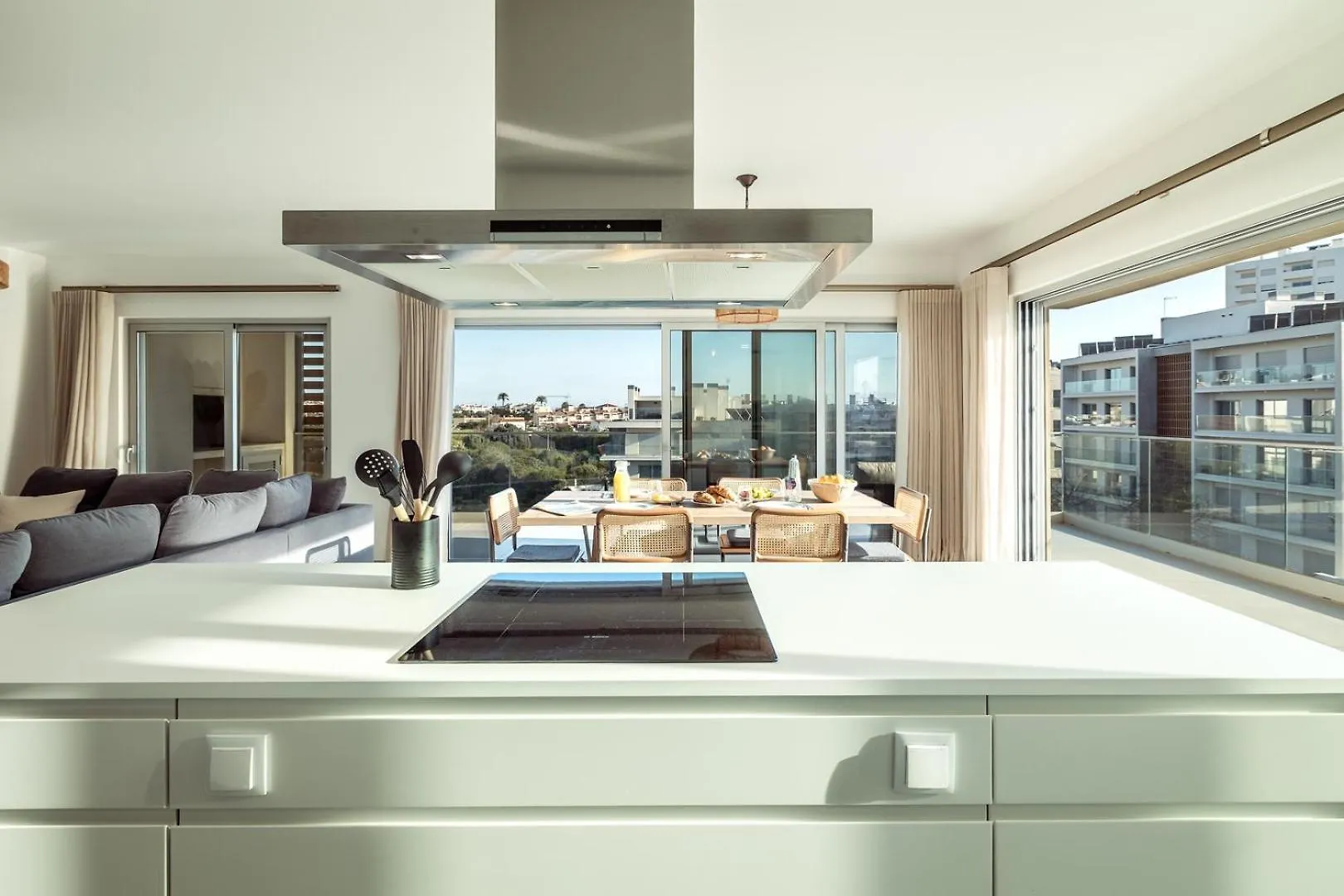 Apartment The Green Escape - Albufeira Poolside Retreat